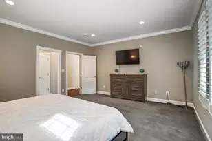 7024 Green Oak Dr, McLean, VA 22101 - Photo 90