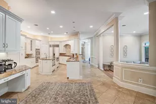 7024 Green Oak Dr, McLean, VA 22101 - Photo 24