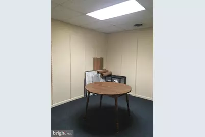 311 Maple Avenue W #C, Vienna, VA 22180 - Photo 8