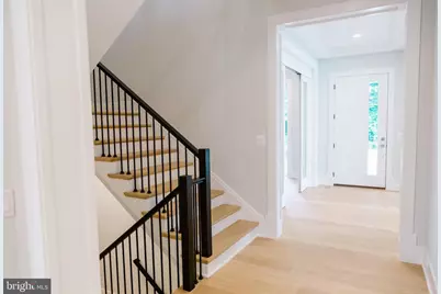 6615 Locust Way, Annandale, VA 22003 - Photo 2