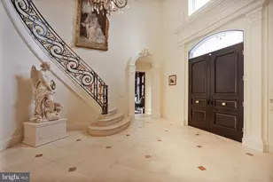 8023 Georgetown Pike, McLean, VA 22102 - Photo 6