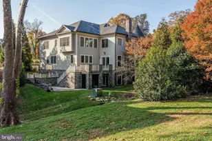 833 Herbert Springs Rd, Alexandria, VA 22308 - Photo 32