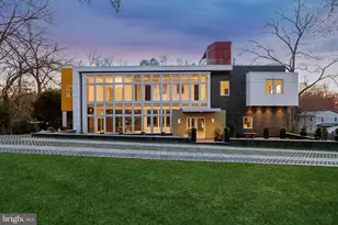 6304 Old Dominion Dr, McLean, VA 22101 - Photo 2