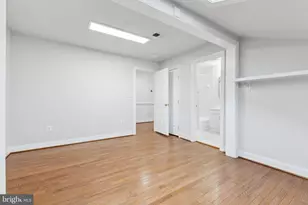 10828 Miller Rd, Oakton, VA 22124 - Photo 36