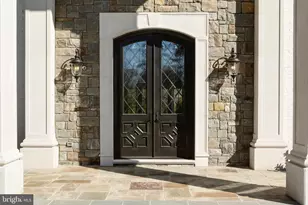 1181 Ballantrae Ln, McLean, VA 22101 - Photo 12