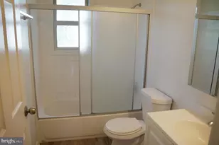 3027 Wayne Rd, Falls Church, VA 22042 - Photo 12