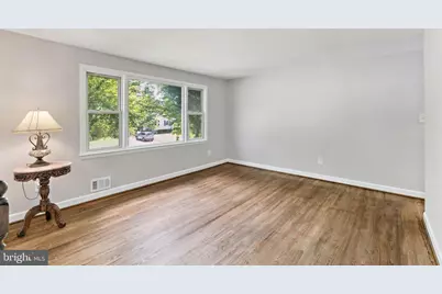 8902 Sylvania Street, Lorton, VA 22079 - Photo 4