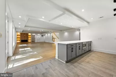 103 Saint Andrews Drive NE, Vienna, VA 22180 - Photo 24