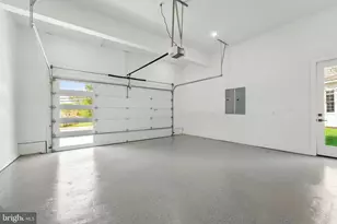 103 St Andrews Dr NE, Vienna, VA 22180 - Photo 32