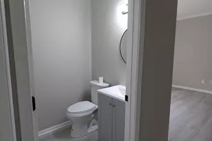 8183 Carnegie Hall Ct, Vienna, VA 22180 - Photo 14