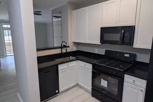 8183 Carnegie Hall Ct, Vienna, VA 22180 - Photo 22