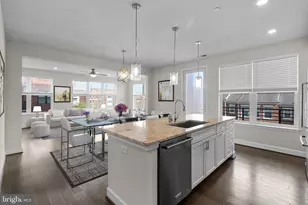 2960 Vaden Dr, Fairfax, VA 22031 - Photo 10