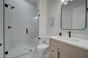 11340 Park Dr, Fairfax, VA 22030 - Photo 36