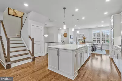 13240 Lake Woodland Way #5F, Herndon, VA 20171 - Photo 4
