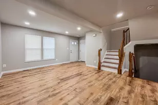 6337 Littlefield Ct, Centreville, VA 20121 - Photo 4
