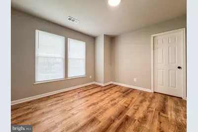 6337 Littlefield Court, Centreville, VA 20121 - Photo 12