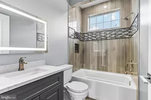 8213 Hocking Pl, Alexandria, VA 22309 - Photo 14