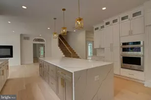 10124 Wendover Dr, Vienna, VA 22181 - Photo 12