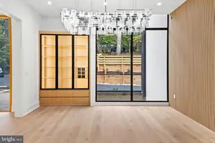 1205 Crest Ln, McLean, VA 22101 - Photo 10