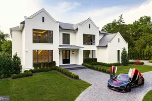 1102 Chain Bridge Rd, McLean, VA 22101 - Photo 4