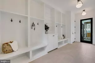 7000 Tyndale St, McLean, VA 22101 - Photo 10