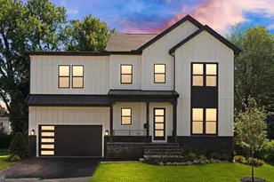 6654 Chilton Ct, McLean, VA 22101 - Photo 2