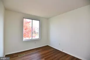 3863 Beech Down Dr, Chantilly, VA 20151 - Photo 8