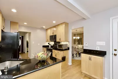 6613 Kerns Road, Falls Church, VA 22042 - Photo 10