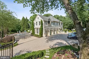 423 Seneca Rd, Great Falls, VA 22066 - Photo 6