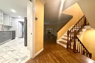 6353 Brampton Ct, Alexandria, VA 22304 - Photo 4