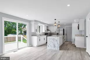 7401 Loughboro Ln, Springfield, VA 22150 - Photo 8