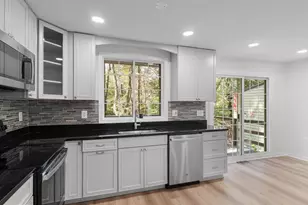 2369 Old Trail Dr, Reston, VA 20191 - Photo 18