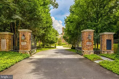 11100 Kings Cavalier Court, Oakton, VA 22124 - Photo 2