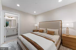 7049 Liberty Ln, McLean, VA 22101 - Photo 32