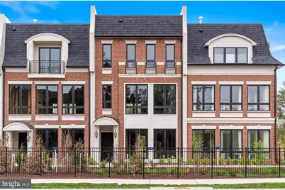 7049 Liberty Lane, McLean, VA 22101 - Photo 2