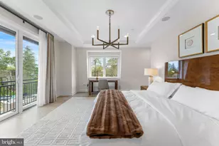 7049 Liberty Ln, McLean, VA 22101 - Photo 22