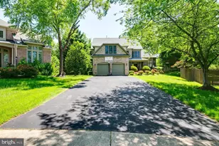 1489 Broadstone Pl, Vienna, VA 22182 - Photo 2