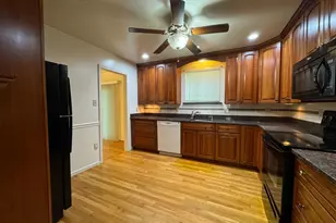 [Address not provided], Fairfax, VA 22032 - Photo 6