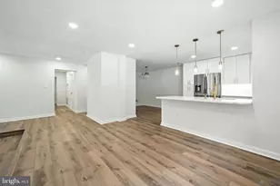 3814 Persimmon Cir, Fairfax, VA 22031 - Photo 14