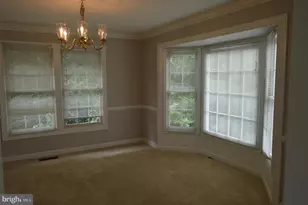 5362 Sequoia Farms Dr, Centreville, VA 20120 - Photo 6