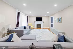 6623 Tunlaw Ct, Alexandria, VA 22312 - Photo 14