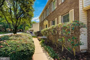 10901 Santa Clara Dr, Fairfax, VA 22030 - Photo 2