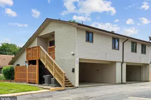 8420 Huerta Ct, Alexandria, VA 22309 - Photo 1