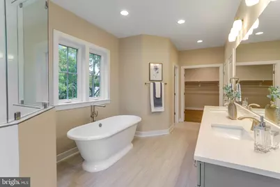 2418 Holt Street, Vienna, VA 22180 - Photo 54