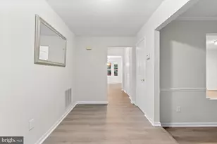 11665 Gilman Ln, Herndon, VA 20170 - Photo 12