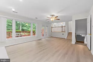 11665 Gilman Ln, Herndon, VA 20170 - Photo 10