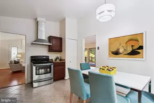 11221 S Shore Rd, Reston, VA 20190 - Photo 18