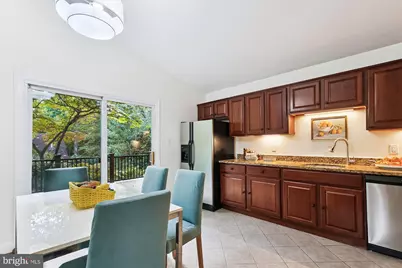 11221 S Shore Road, Reston, VA 20190 - Photo 16