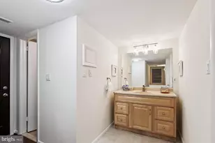 11221 S Shore Rd, Reston, VA 20190 - Photo 44