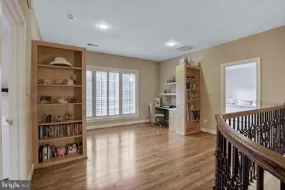 9864 Walker Glen Court, Great Falls, VA 22066 - Photo 18